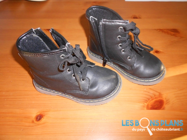 chaussures imitation "dr marteens" t.25