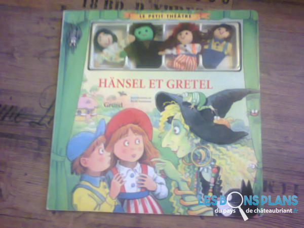 Livres Le petit théatre "hansel et gretel" "jack et le haricot magique" "Boucle d'or et les 3 ours"