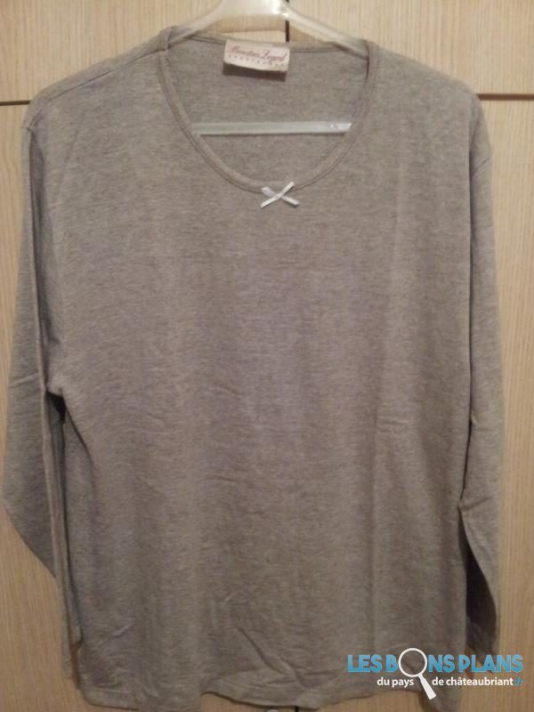 tee-shirt gris taille 38 